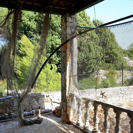 Apartment Family Friendly Apartments With A Swimming Pool Cove Osibova, Brac - 2172 Milna (Brac)